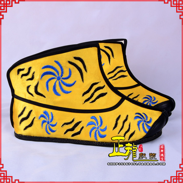 错那.美猴王靴子虎纹靴金黄快靴 猴鞋